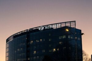Mediaset_logo_palazzo