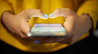 WhatsApp novità logout