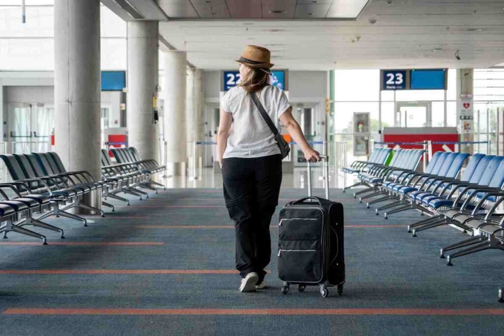 Turista aeroporto