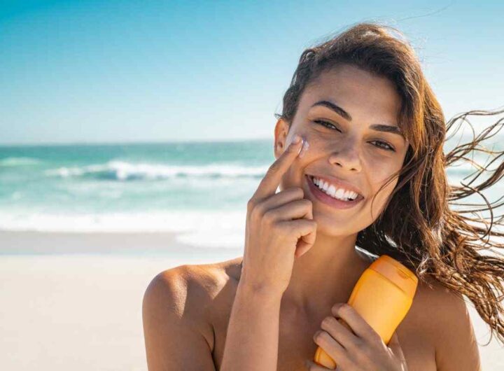 Allarme creme solari, rischi il cancro se ci sono questi 4 ingredienti, ecco il segreto