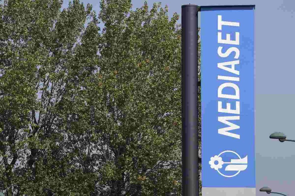 Mediaset e la conduttrice "rubata" alla Rai