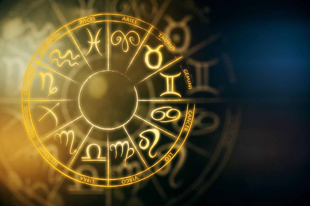 Oroscopo, l'estate sarà sconvolta dalle stelle