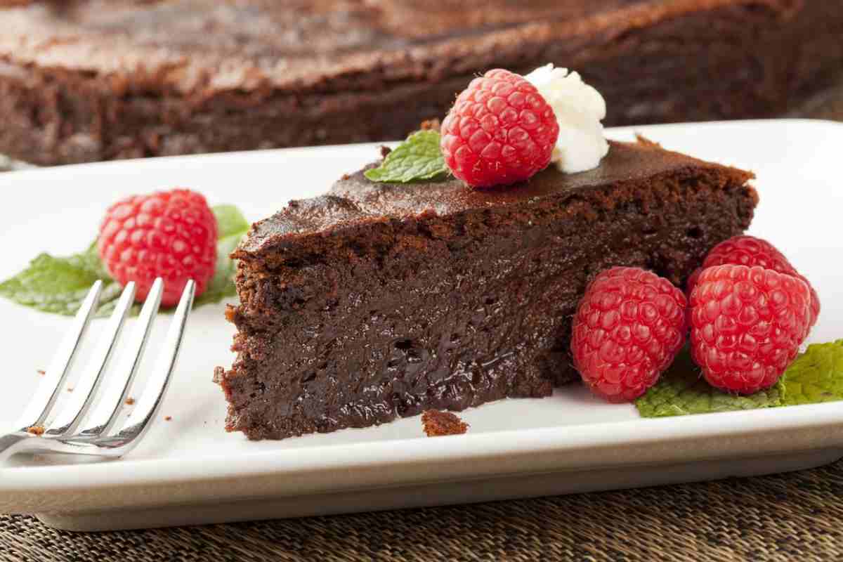 torta estiva cremosa ricetta