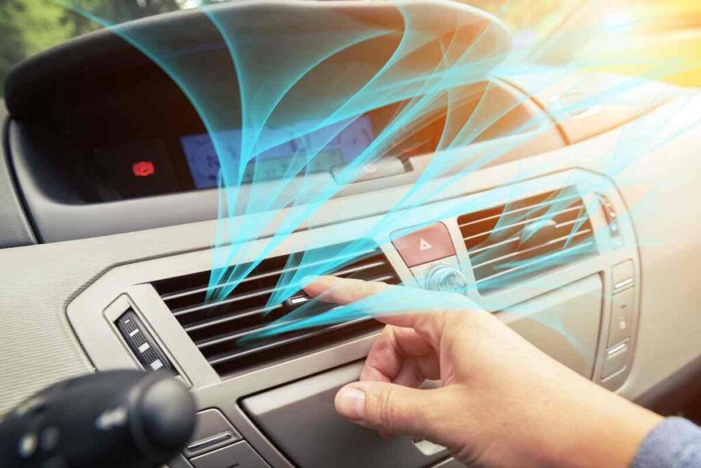 Auto senza climatizzatore? Addio sudore con la soluzione economica, tutti i dettagli