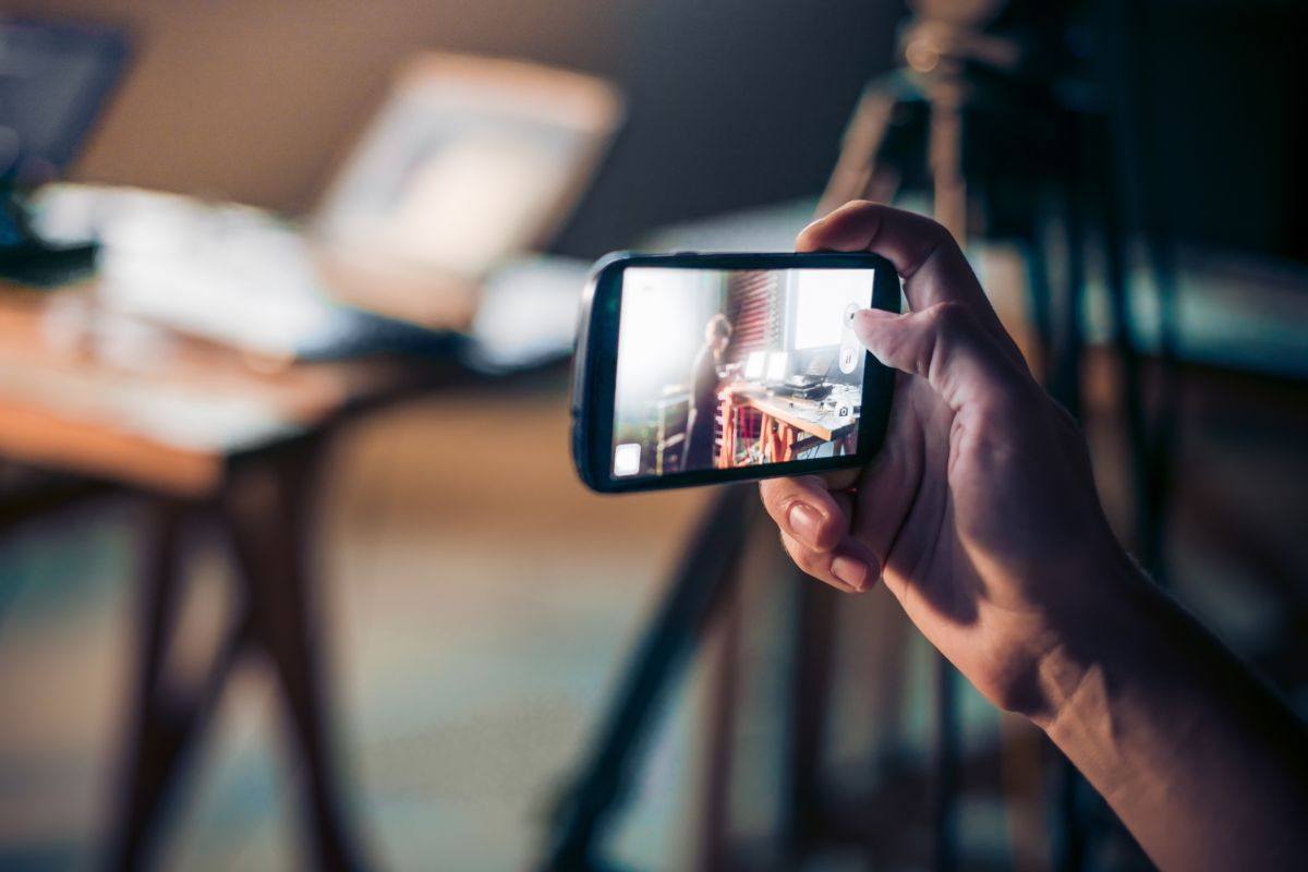 telecamera smartphone ti spia